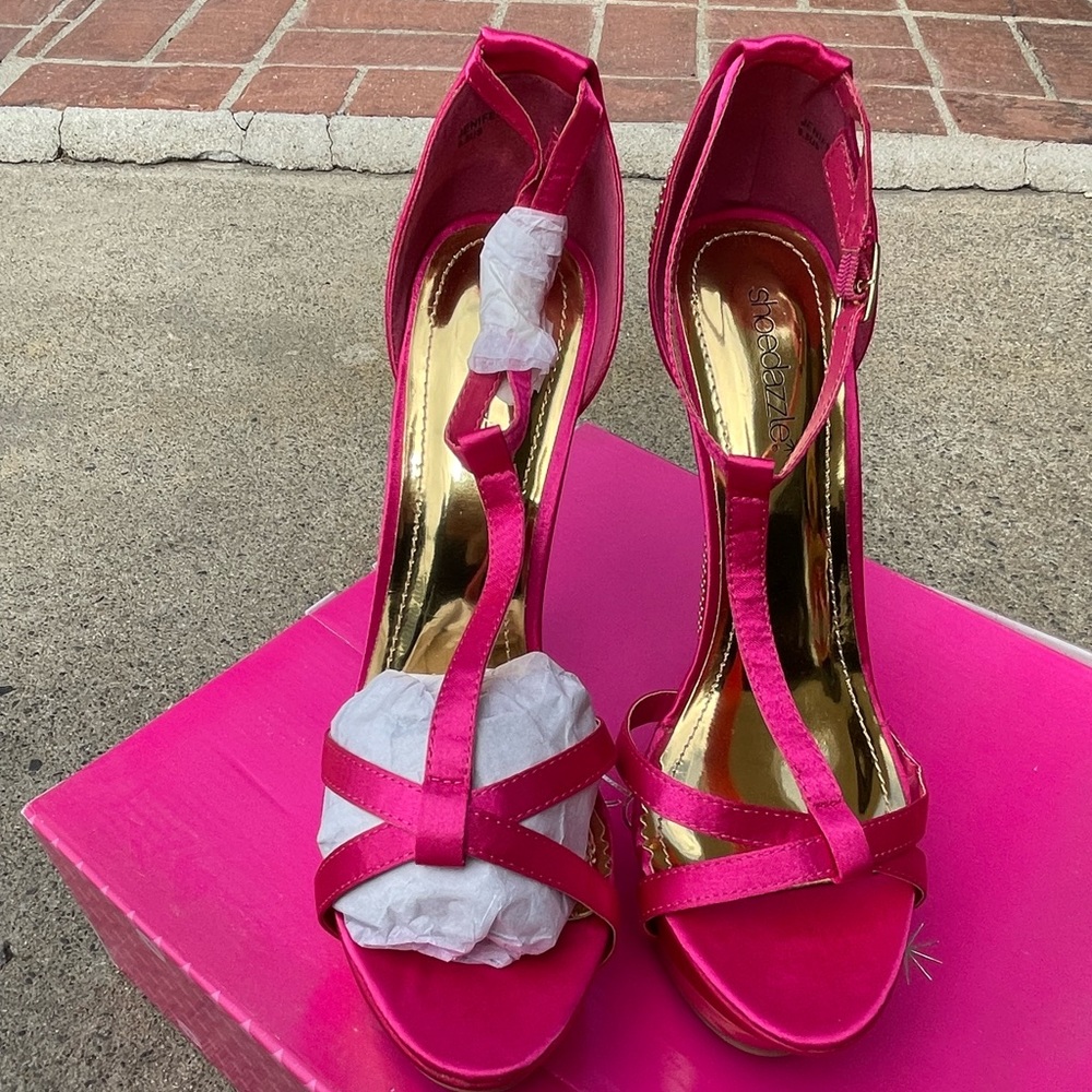 Never worn!
